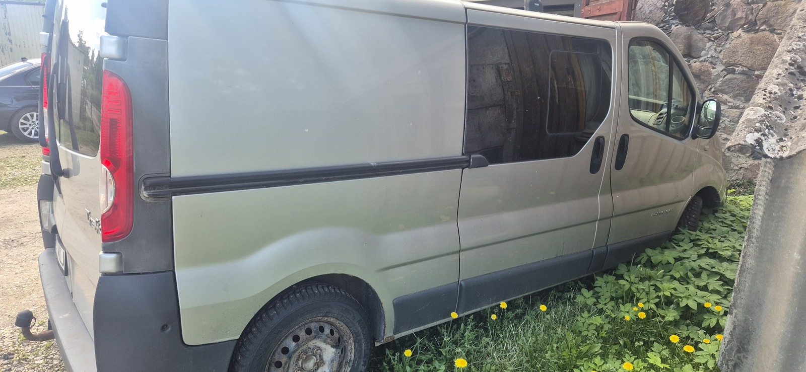 Renault Trafic 2008, kuva 3/3
