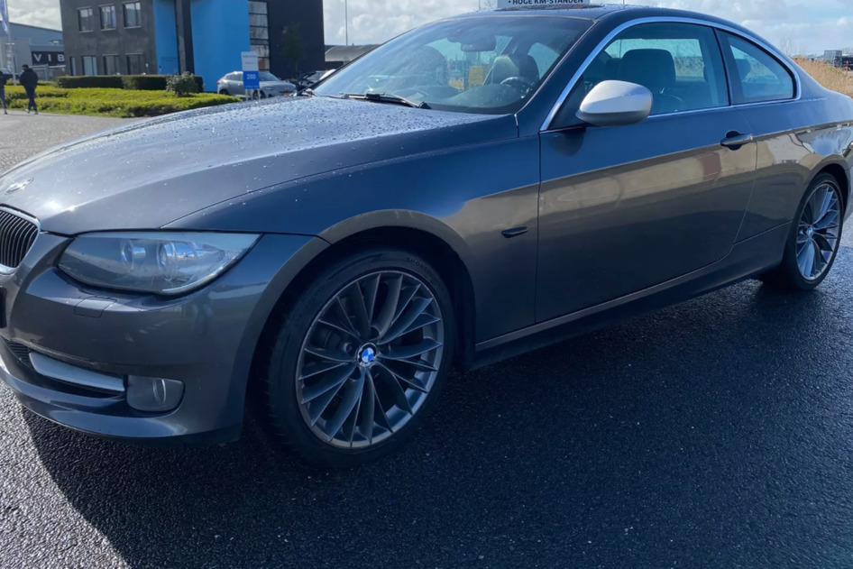 BMW 320, 2011, 2.0, 120 kW, bensiin, manuaal, tagavedu