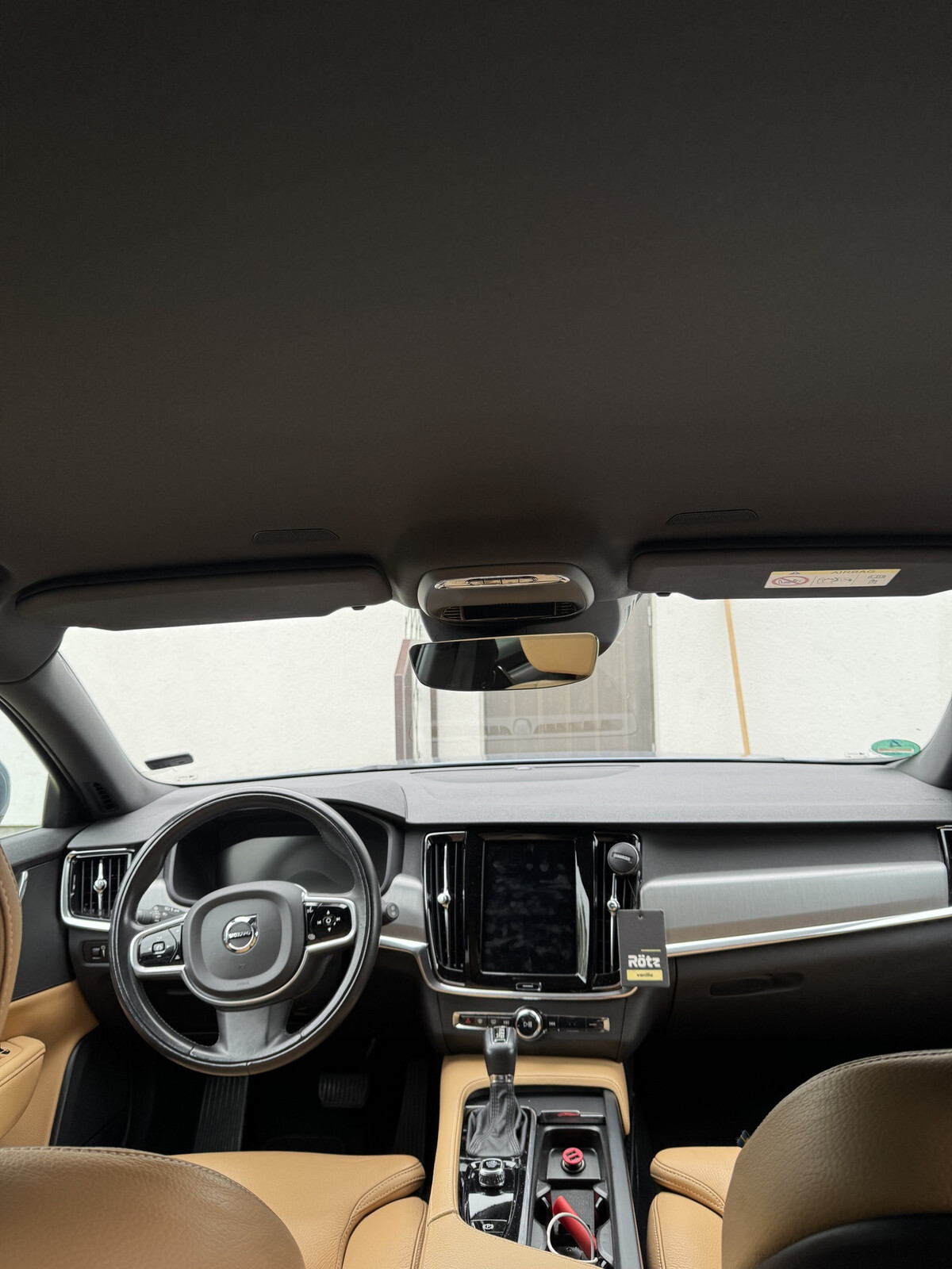 Volvo V90 2018, photo 4/9