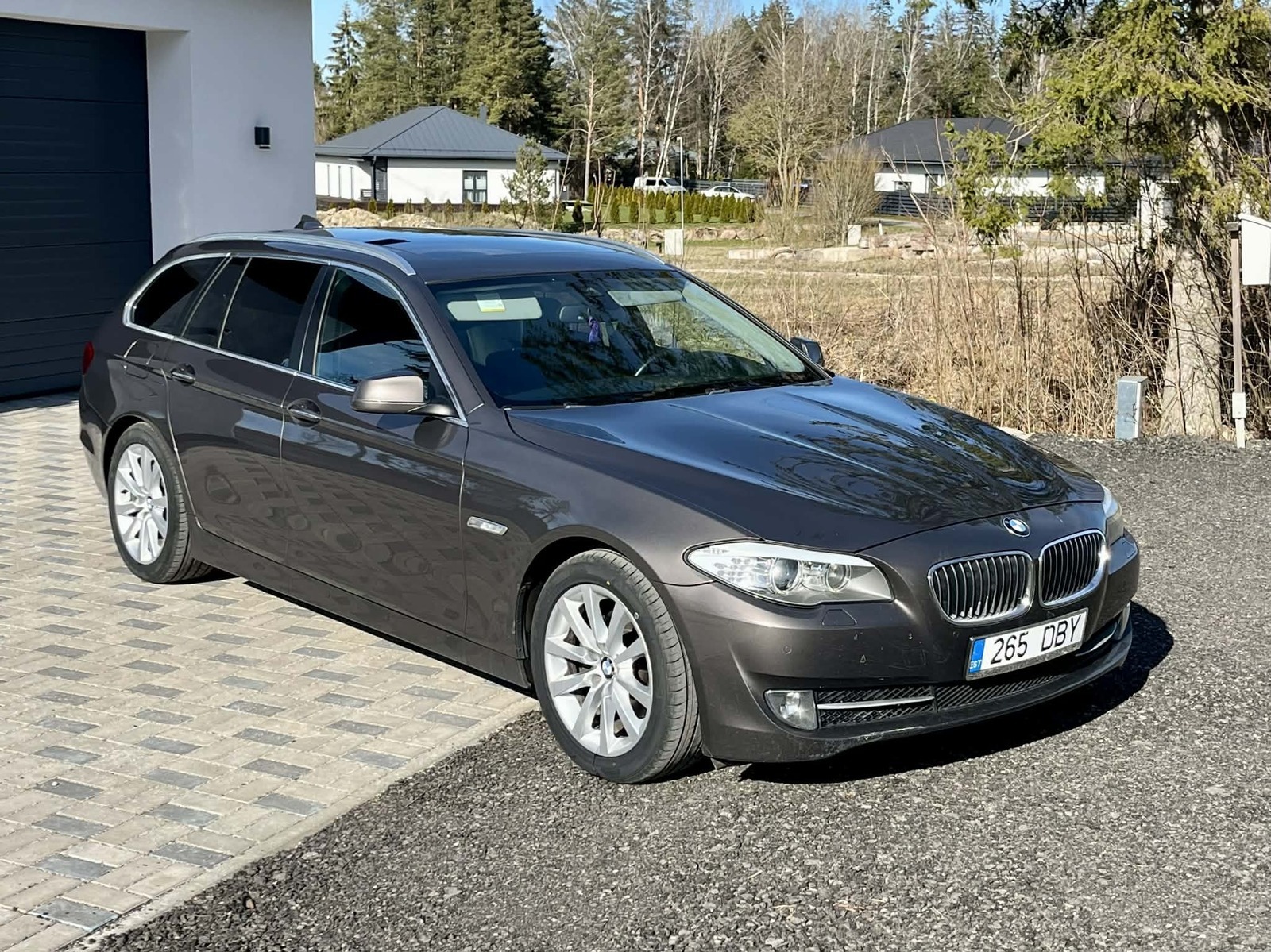 BMW 520 2013, photo 3/13