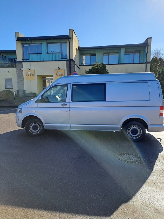 Volkswagen T5 Kombi 2013, kuva 3/10