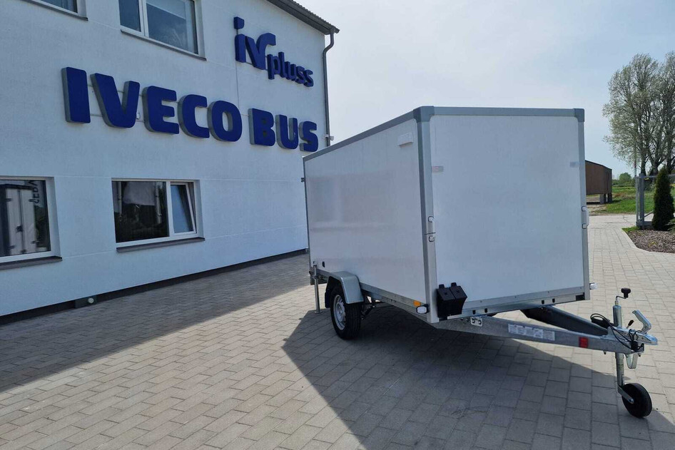 Niewiadow F7530, 2026