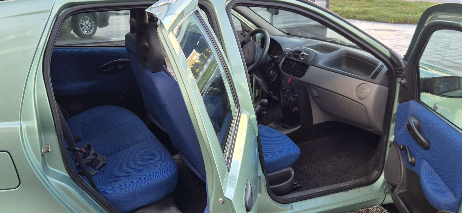 Fiat Punto 1.2 44kW 2002, photo 4/9