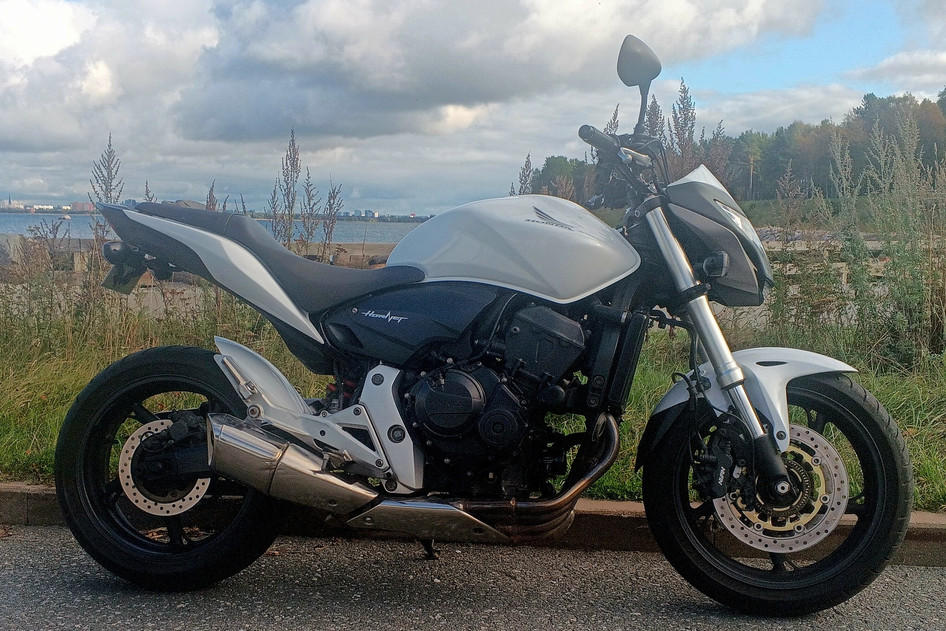 Honda, 2013, petrol, manual, rear-wheel drive