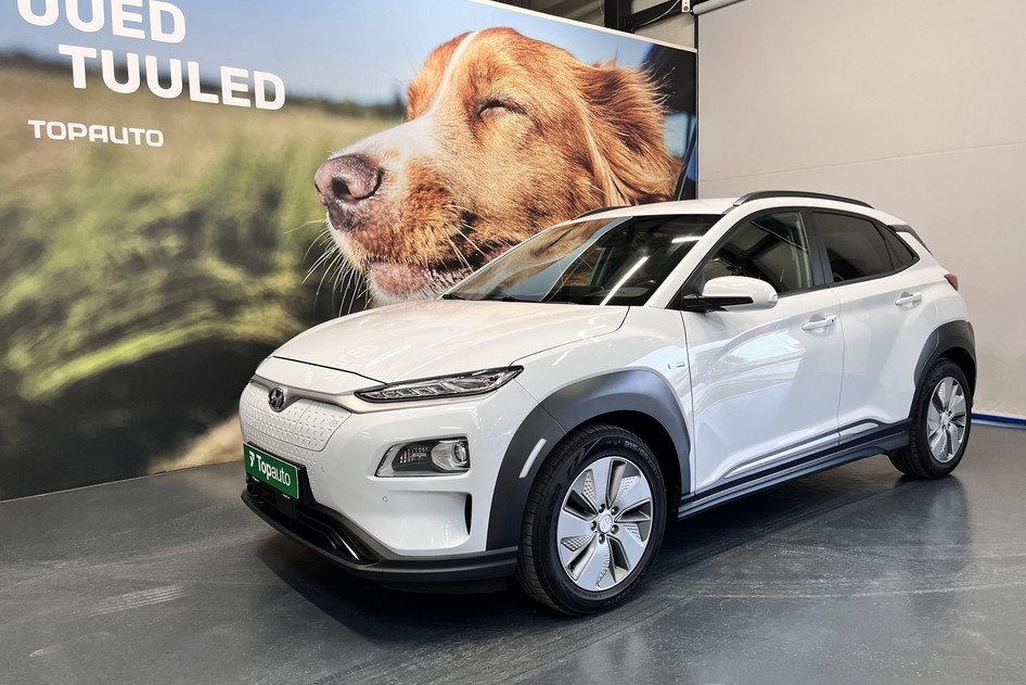Hyundai Kona, 2020, 28 kW, electric, front-wheel drive
