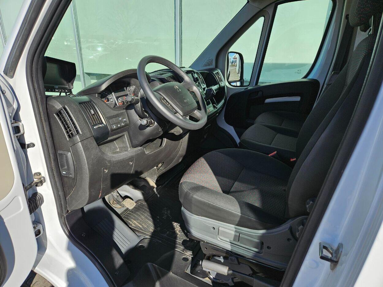Peugeot Boxer L2H2 2022, kuva 7/14