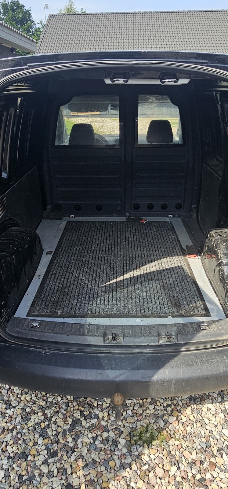 Volkswagen Caddy 2012, photo 5/7