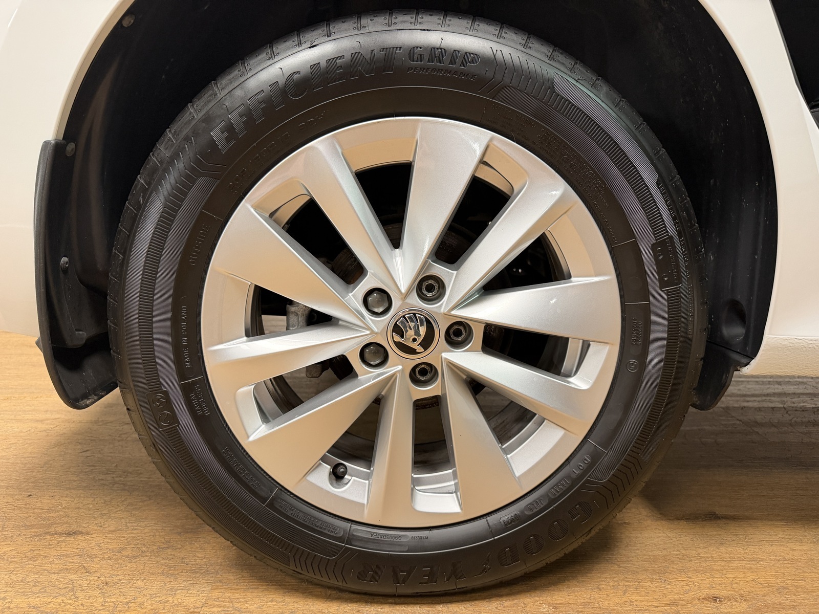 Škoda Kamiq 2023, photo 7/10
