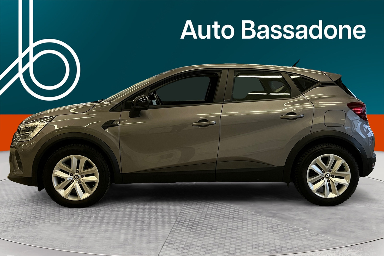 Renault Captur 2022, photo 2/10
