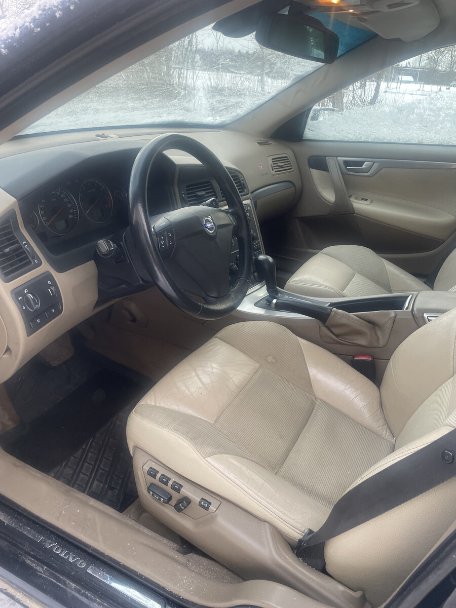 Volvo S60 2006, kuva 3/4