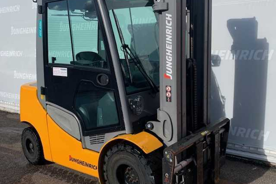 Jungheinrich DFG 430s, 44 kW