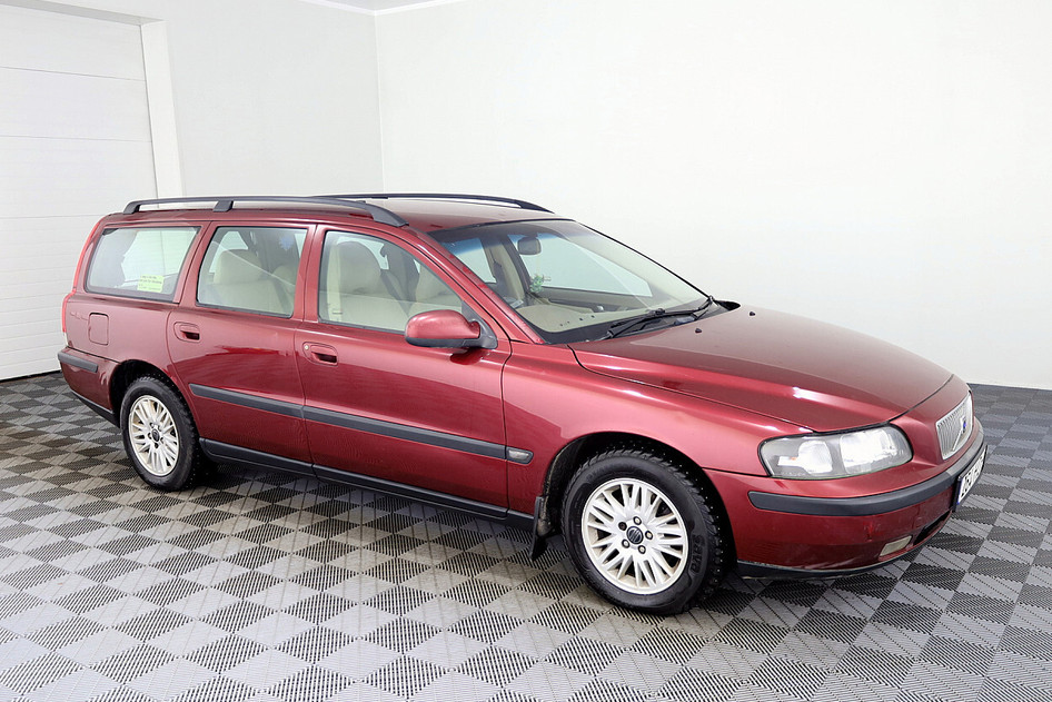 Volvo V70, 2002, 2.4, 120 kW, diesel, front-wheel drive
