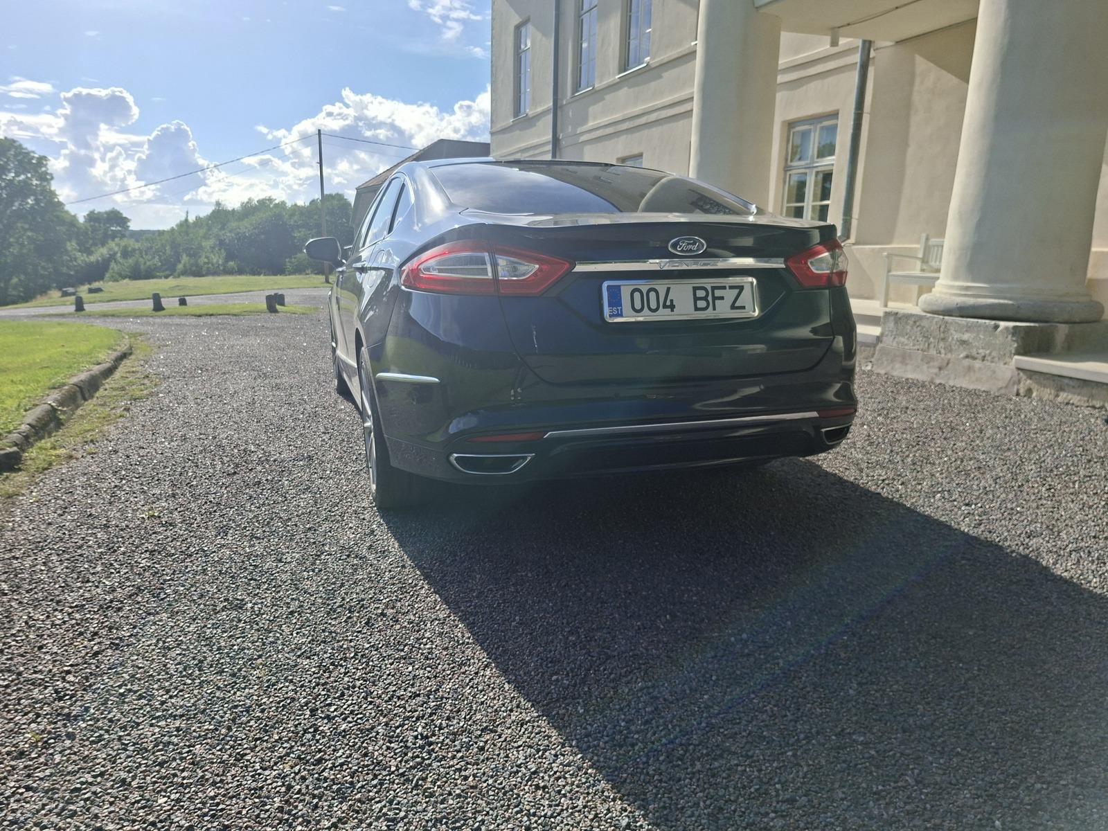 Ford Mondeo 2016, photo 3/7