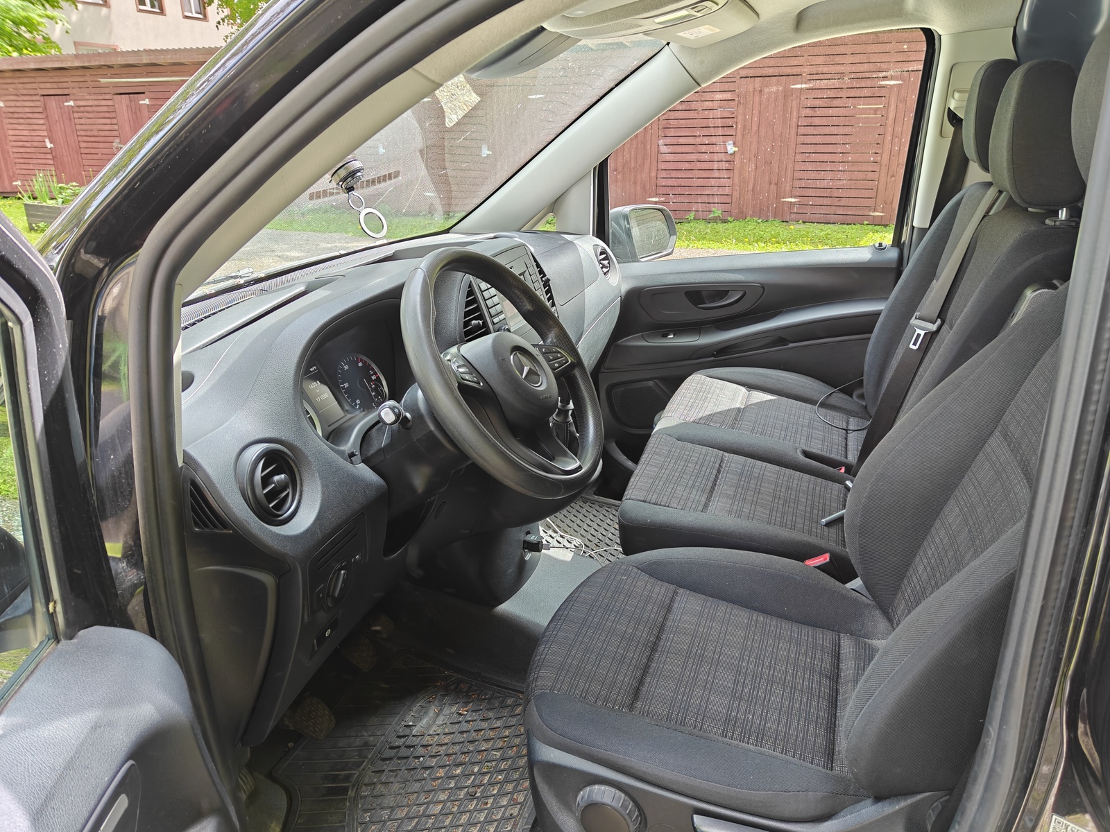 Mercedes-Benz Vito 2018, kuva 6/7