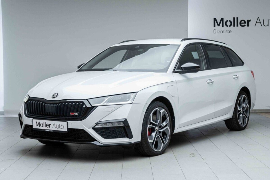 Škoda Octavia, 2023, 1.4, 110 kW, подключаемый гибрид (бензин/электричество), автомат, передний привод