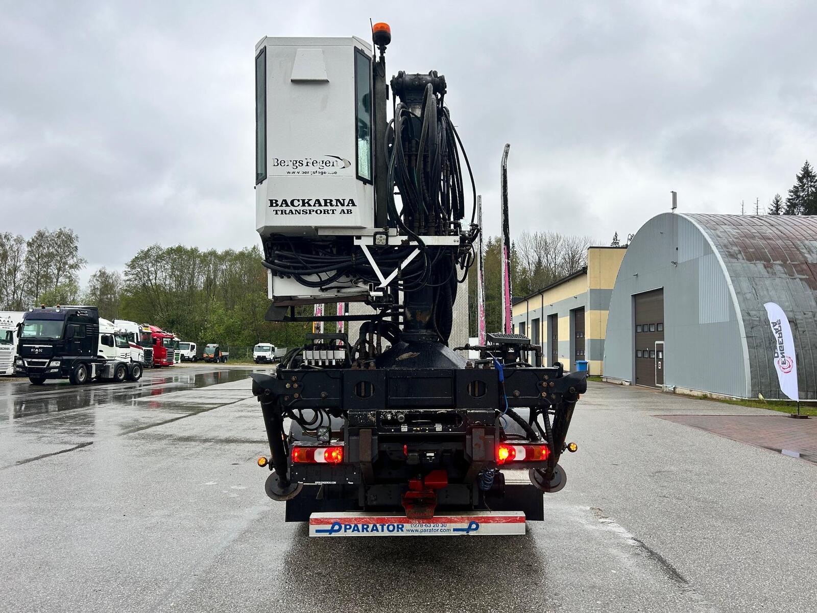 Mercedes-Benz AROCS 3263 8X4*4 + RETARDER + BERGS FEGEN CRANE 2017, photo 6/32