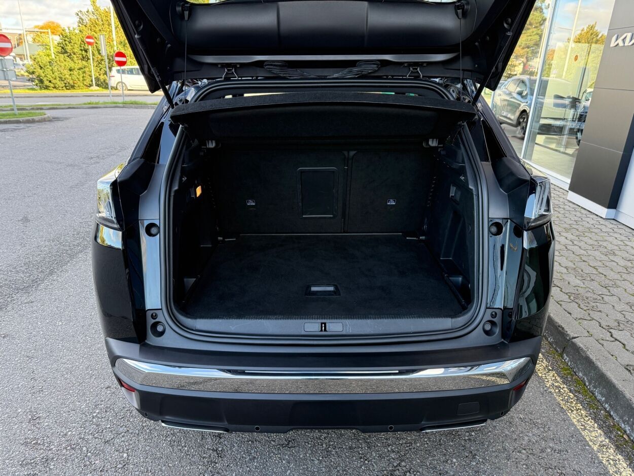 Peugeot 3008 2023, photo 6/10