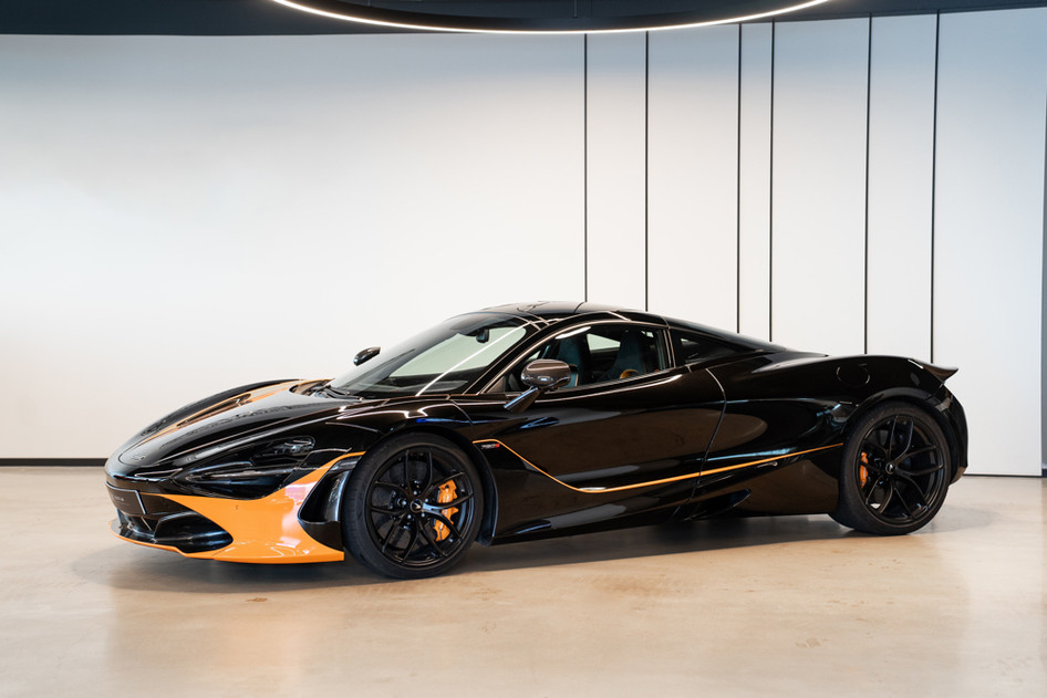 McLaren 720S, 2022, 530 kW, бензин, автомат, задний привод