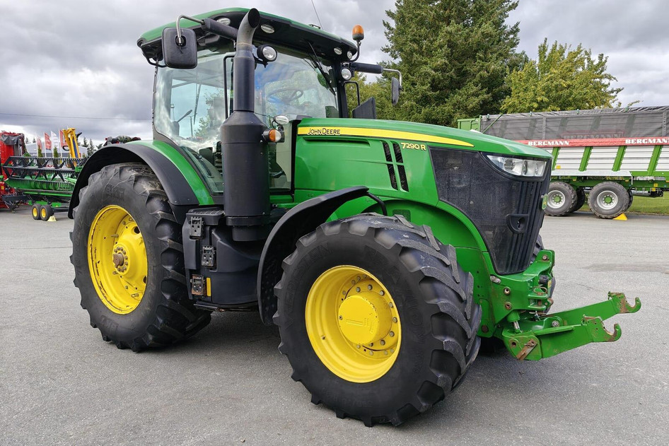 John Deere 7290R, 9.0, 235 kW, dīzelis, automātiskā, pilnpiedziņa