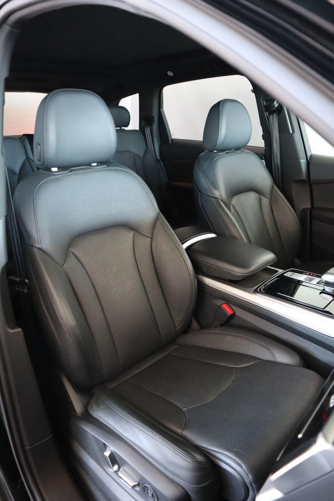 Audi Q7 2021, kuva 2/12