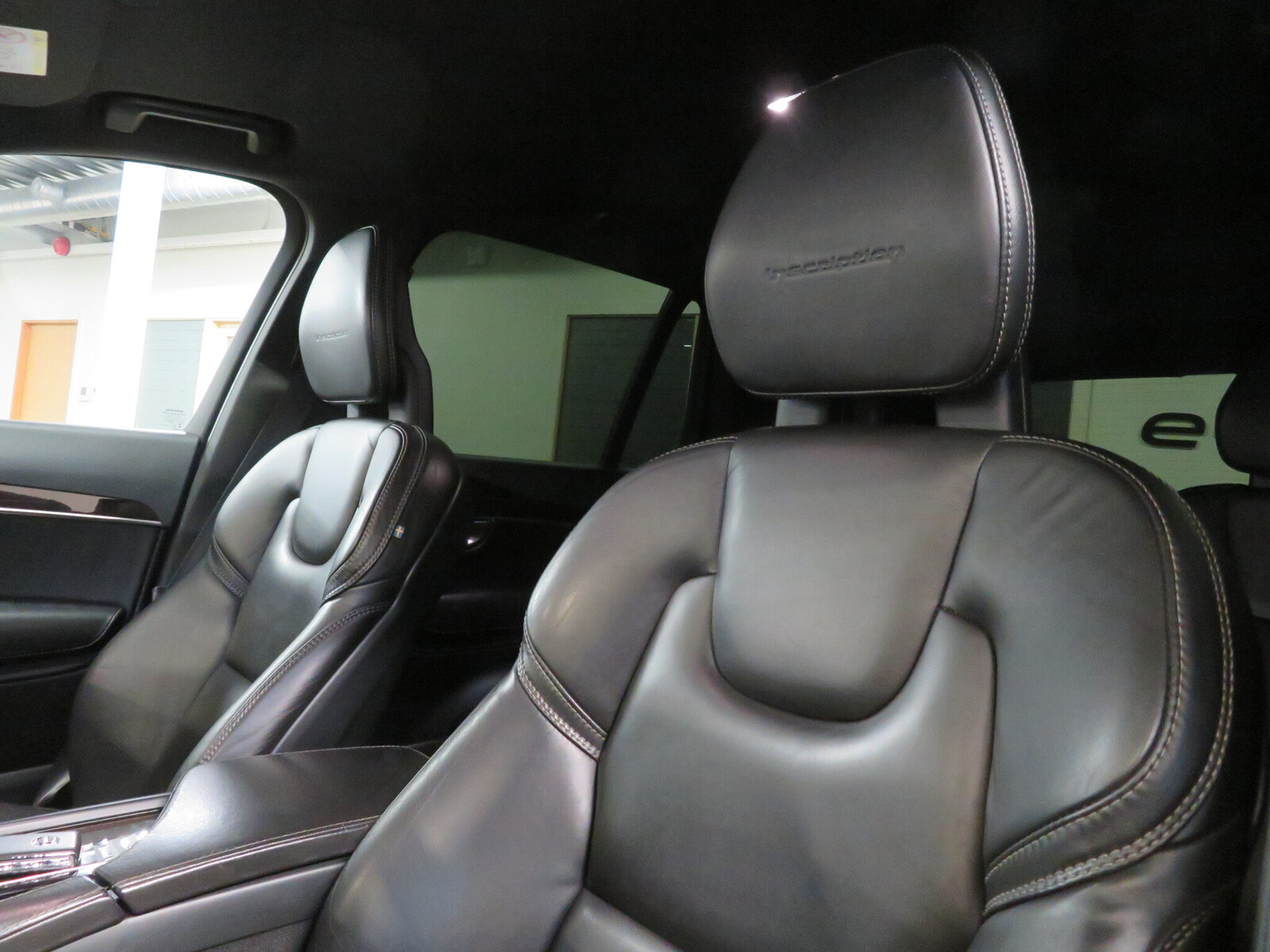 Volvo XC90 2016, photo 5/11