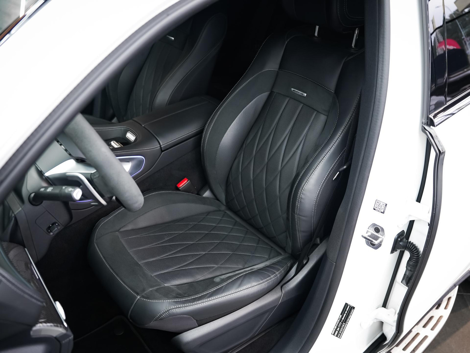 Mercedes-Benz GLE 2024, photo 7/15