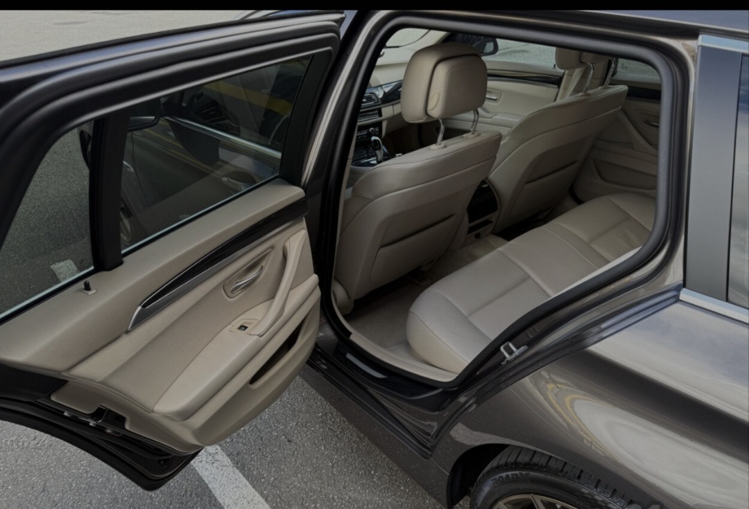 BMW 520 2011, photo 5/9