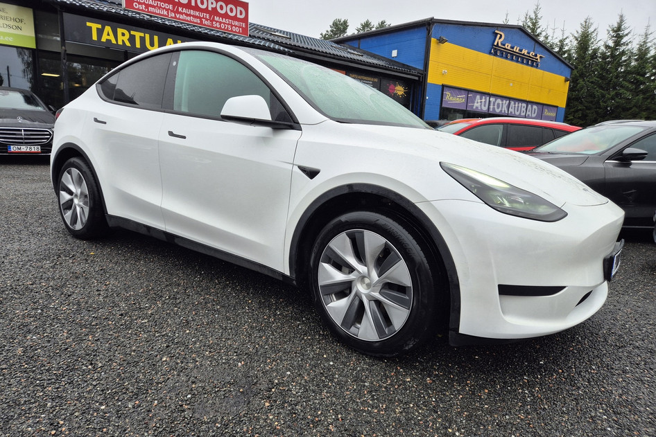 Tesla Model Y, 2023, 220 kW, elekter, automaat, tagavedu