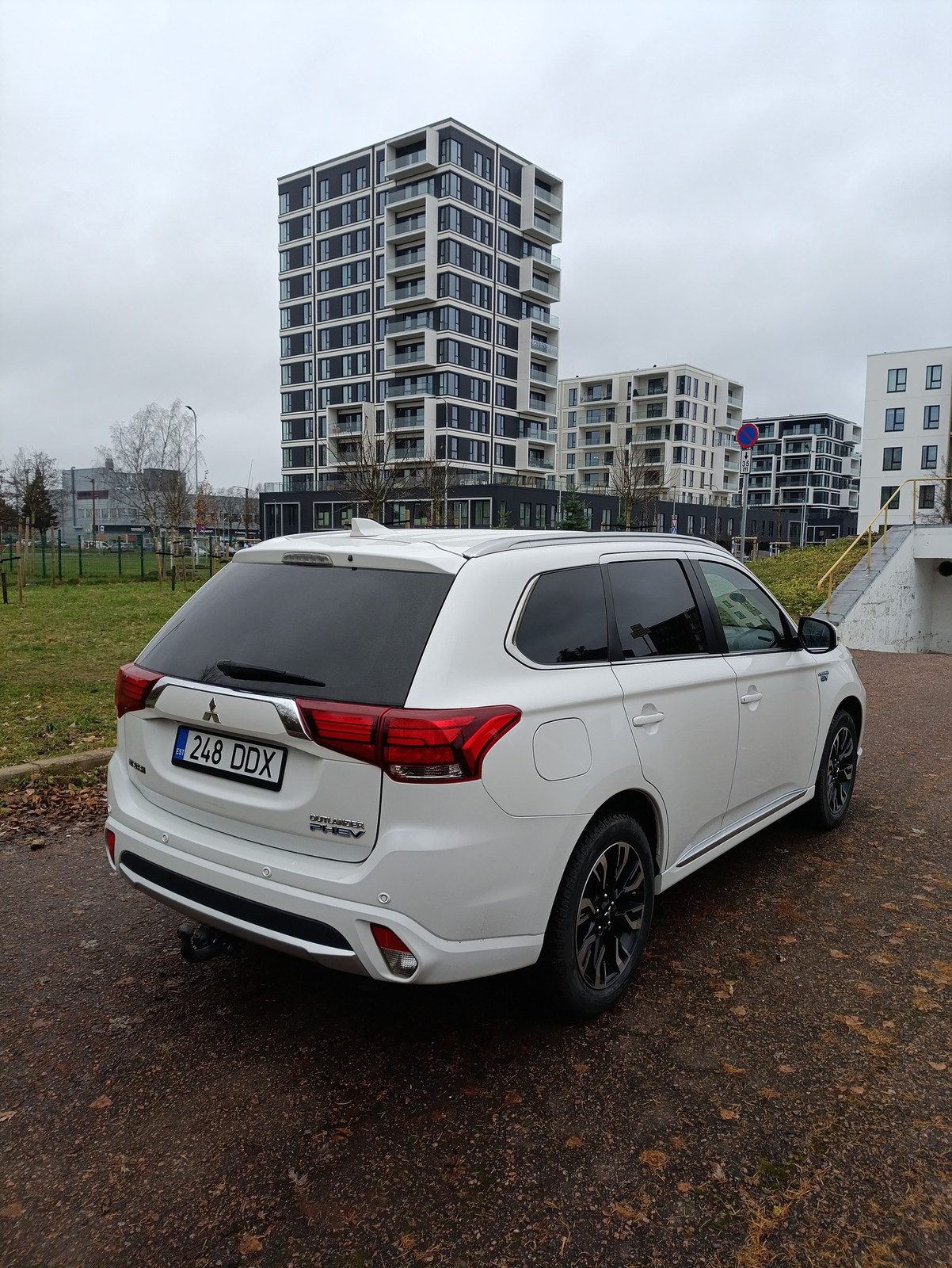 Mitsubishi Outlander 2015, kuva 4/10