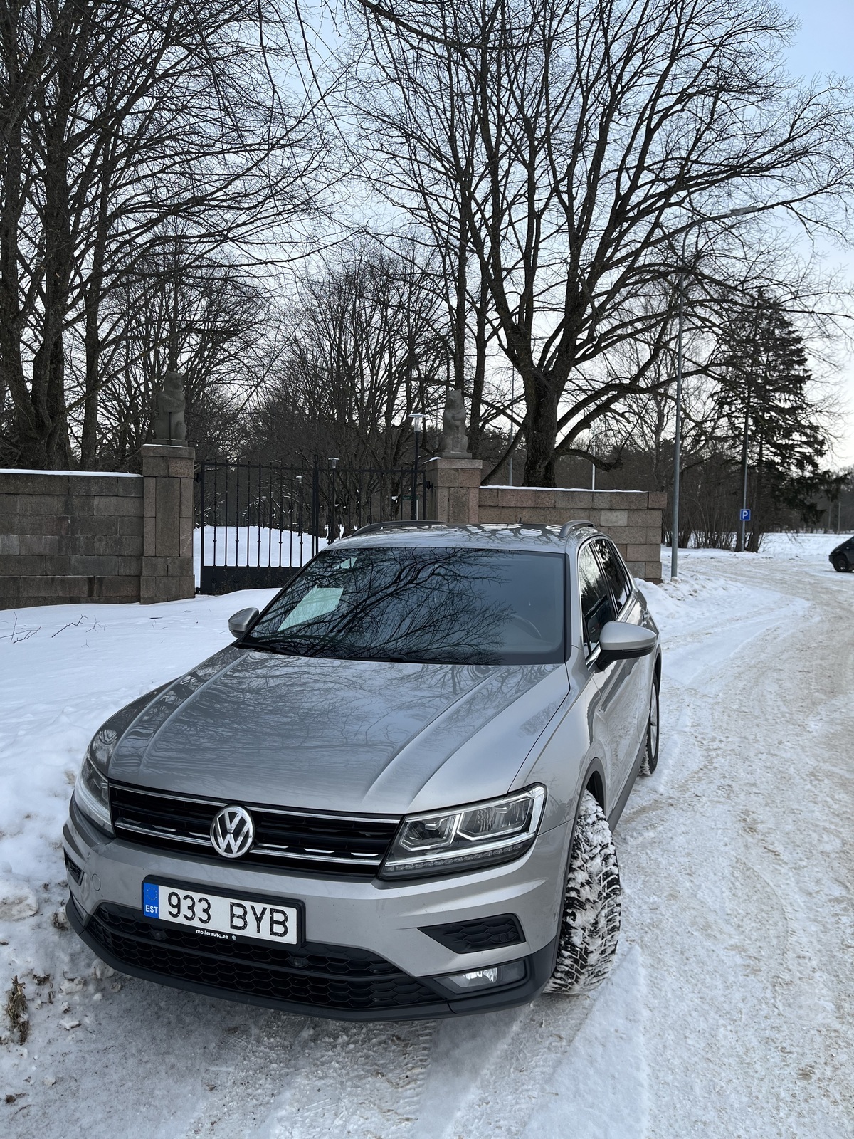 Volkswagen Tiguan 2018, photo 2/11