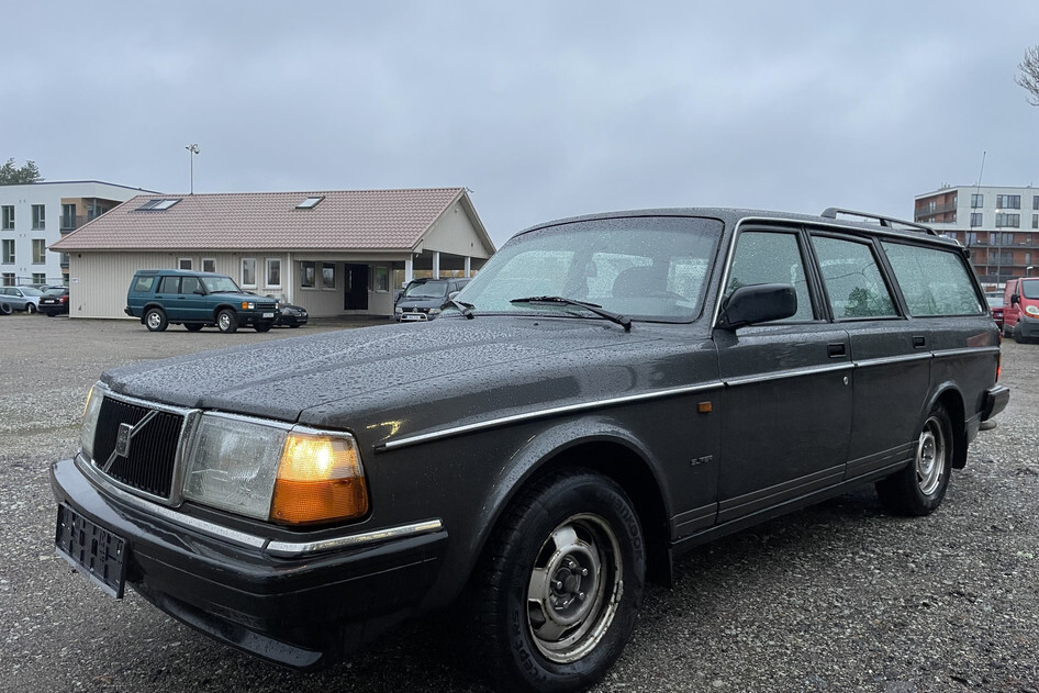 Volvo 240, 1993, 2.3, 100 kW, benzīns, manuālā, aizmugurējā piedziņa