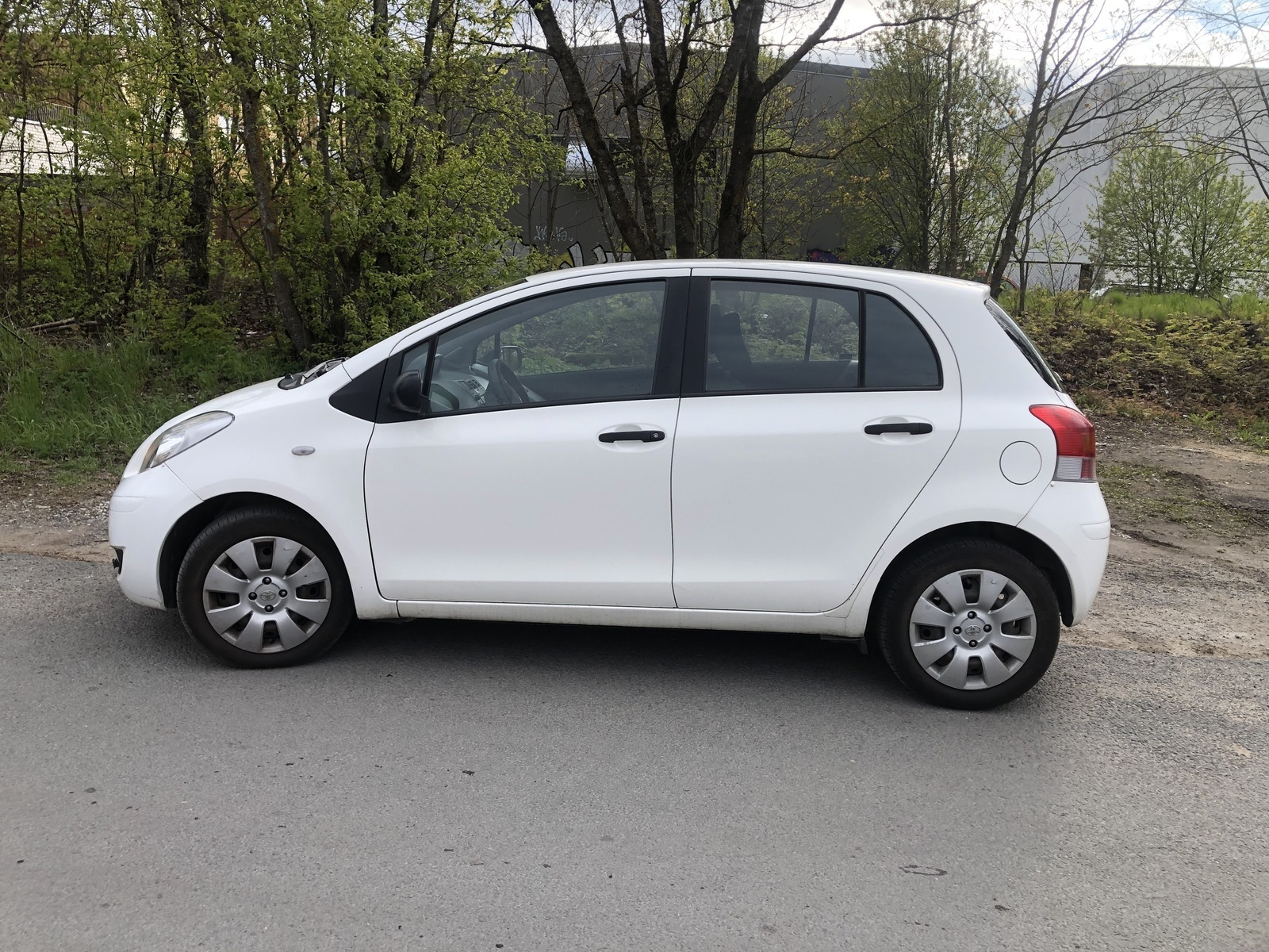 Toyota Yaris 2009, kuva 3/10