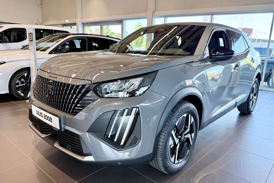 Peugeot 2008, 2026, 1.2, 100 kW, гибрид (бензин/электричество), автомат, передний привод