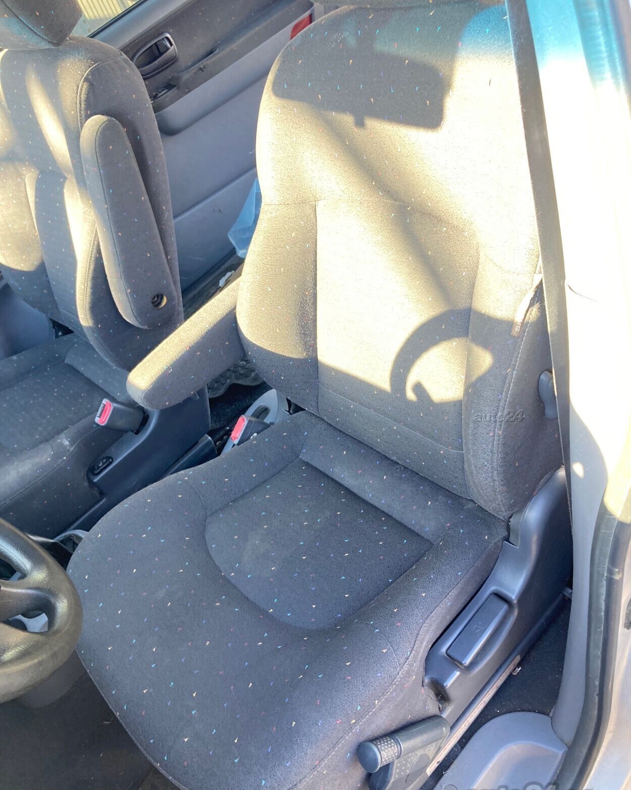 Hyundai Trajet 2004, kuva 7/9
