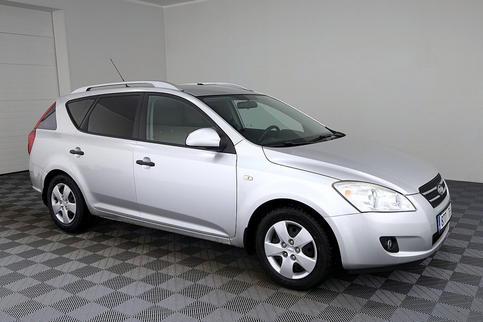 Kia cee'd / Ceed, 2009, 1.6, 93 kW, petrol, automatic, front-wheel drive