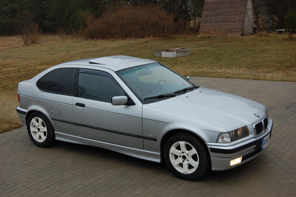 BMW 316, 2000, 1.9, 77 kW, bensiin, manuaal, tagavedu