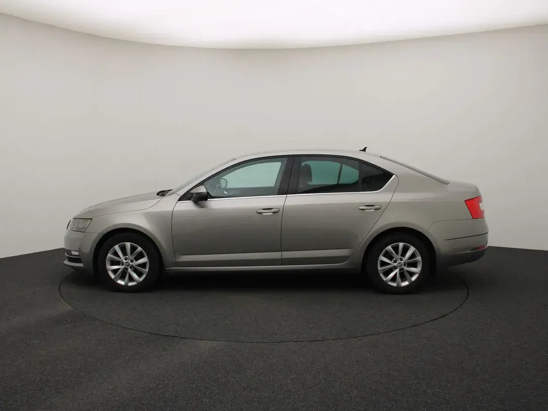 Škoda Octavia 2017, photo 6/32