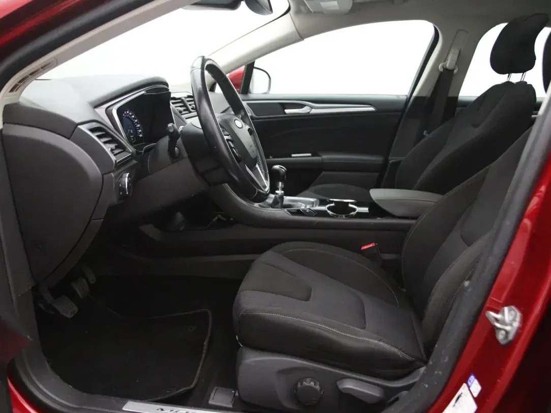 Ford Mondeo Titanium 1.5 118kW 2016, photo 4/35