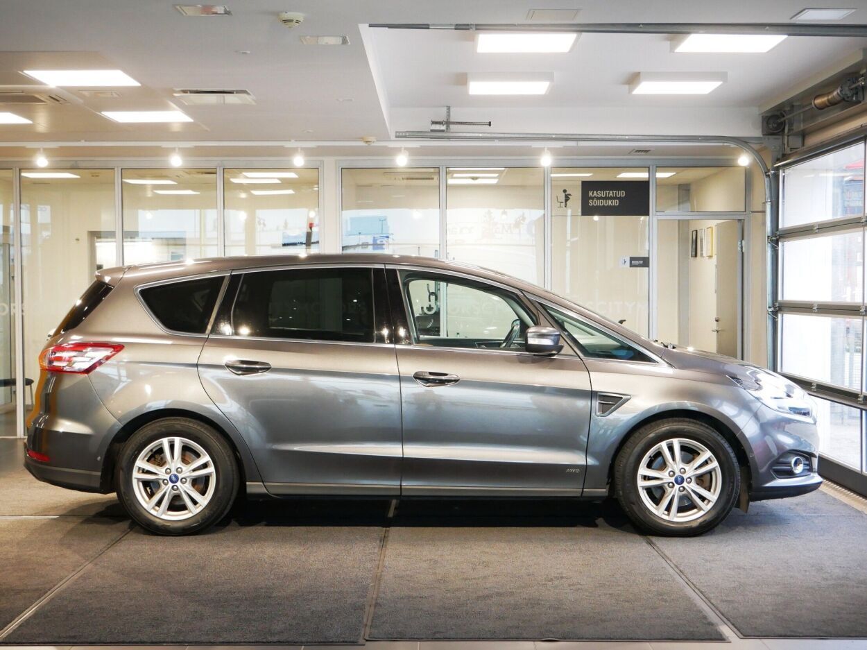 Ford S-Max AWD 2017, kuva 2/14