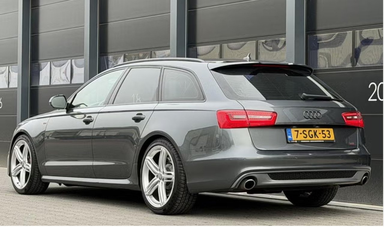 Audi A6 2013, photo 4/14