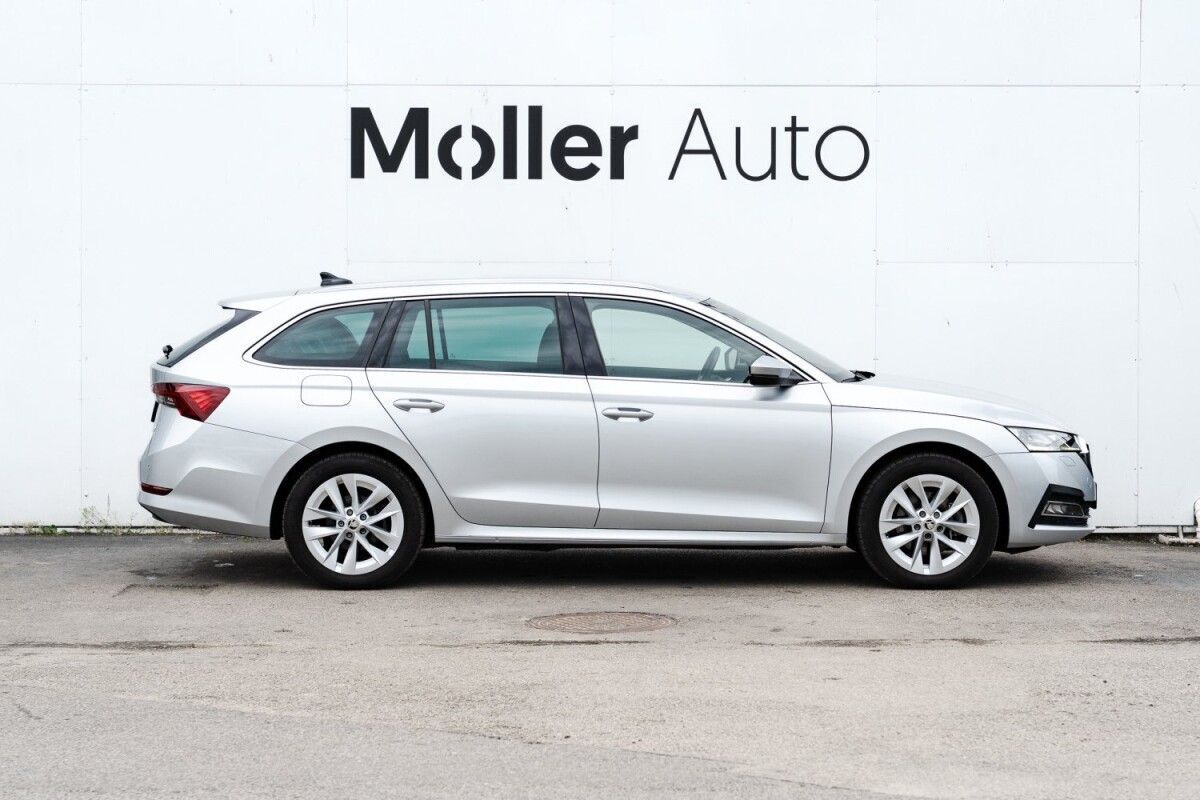 Škoda Octavia 2022, photo 5/41
