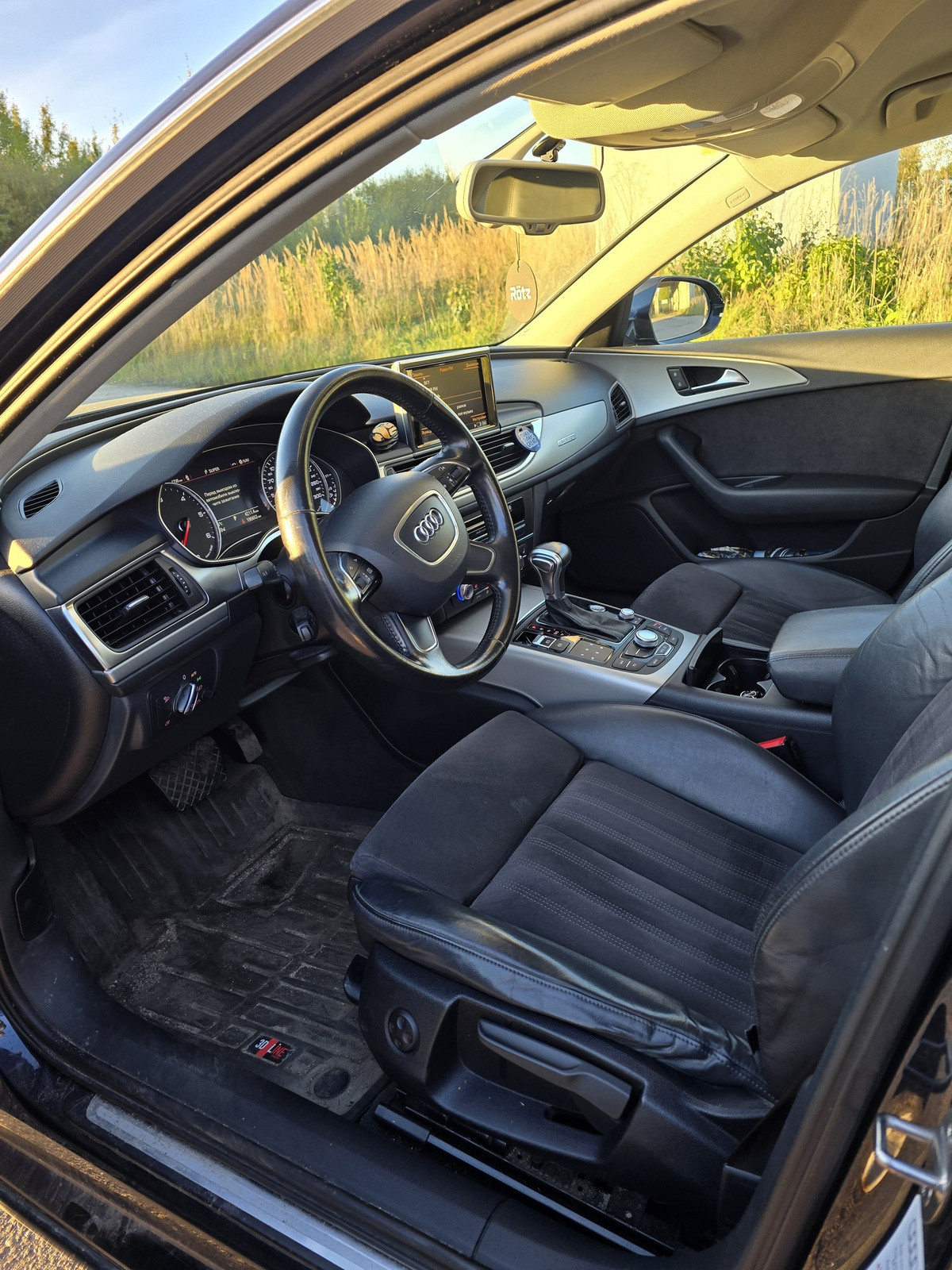 Audi A6 2013, photo 7/14