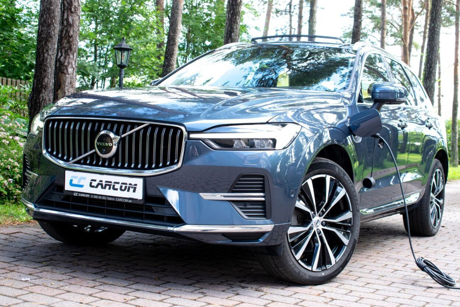 Volvo XC60, 2023, 2.0, 293 kW, подключаемый гибрид (бензин/электричество), автомат, полный привод