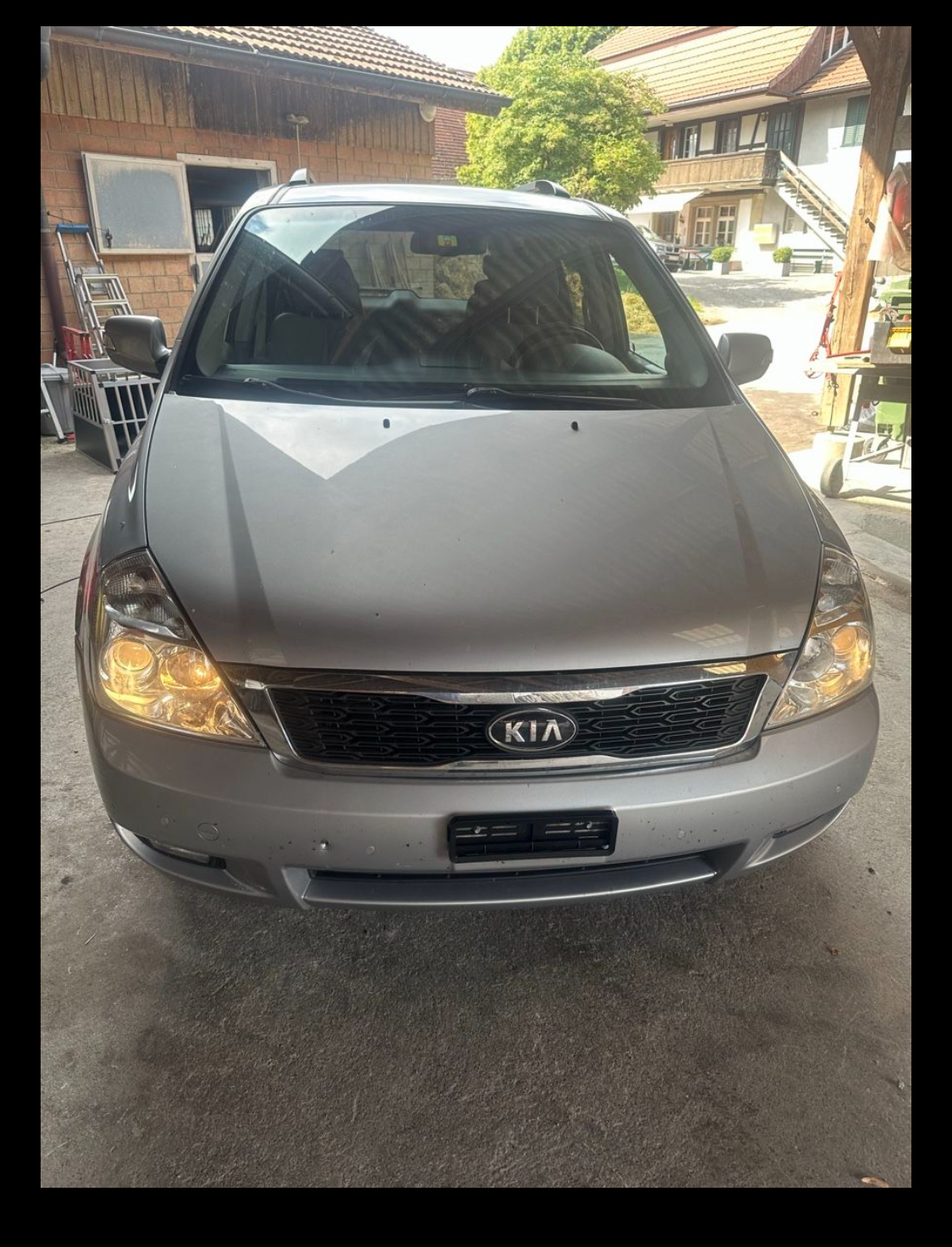 Kia Carnival