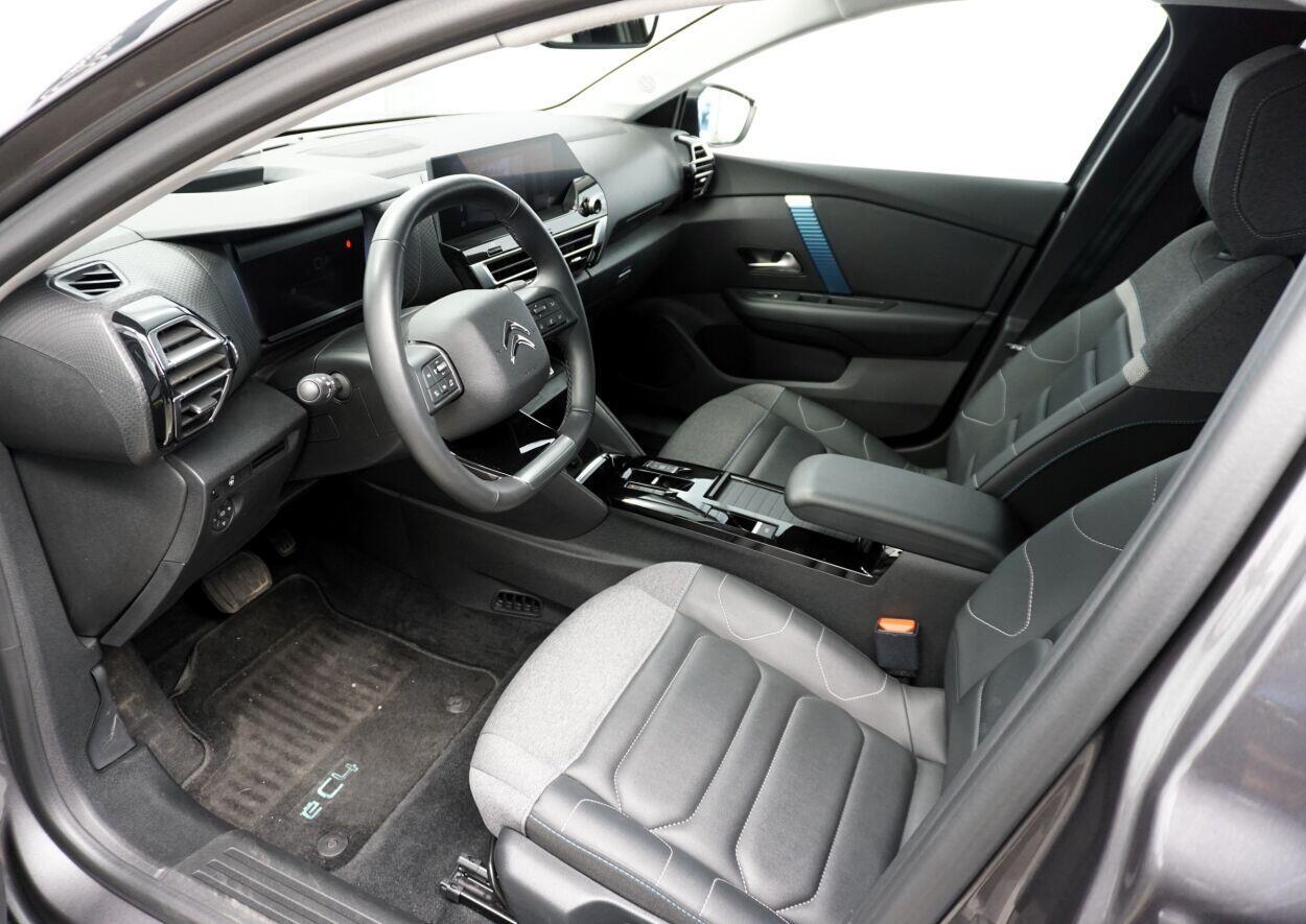 Citroën C4 2023, photo 4/10