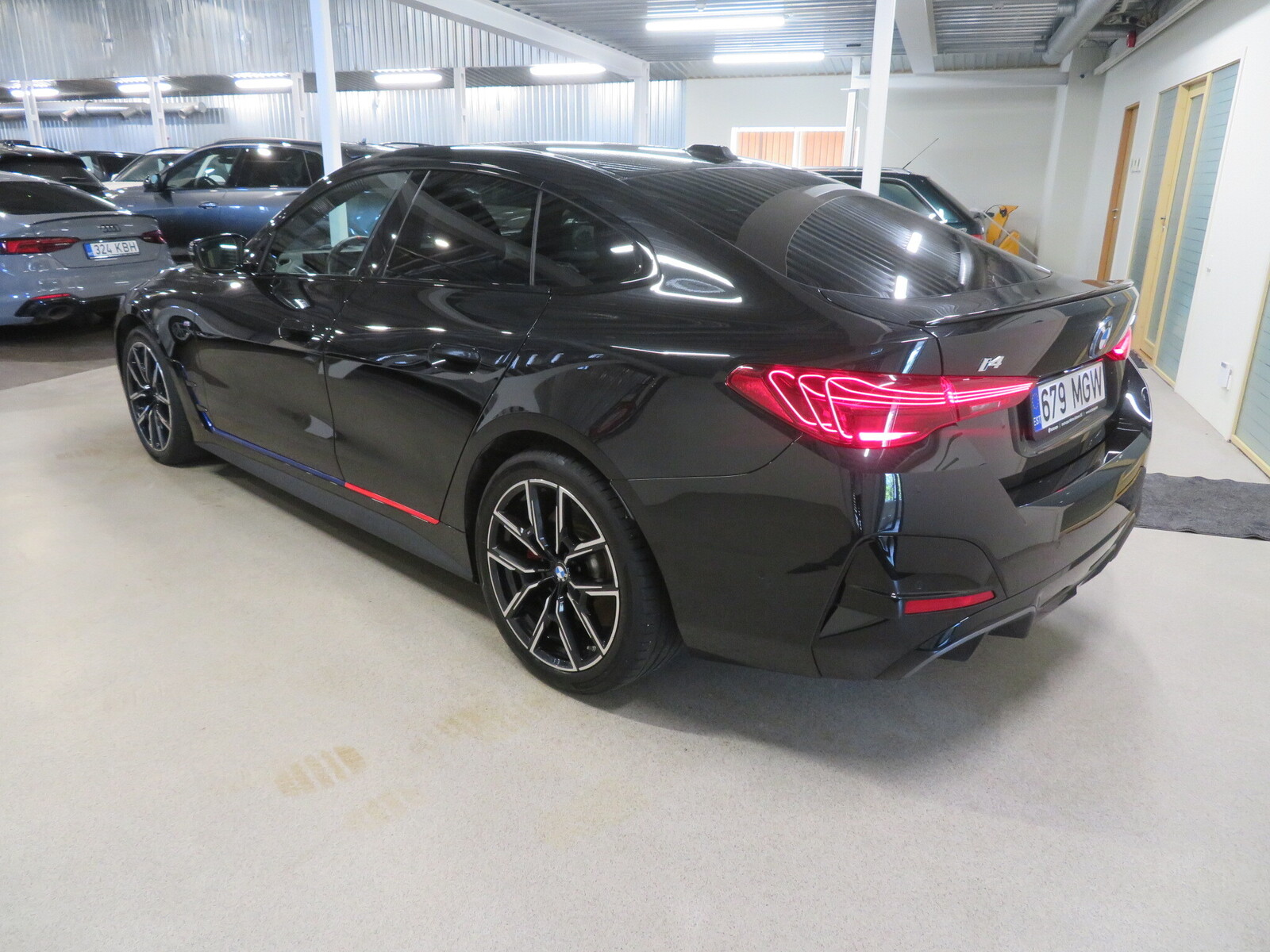 BMW i4 2025, kuva 2/10
