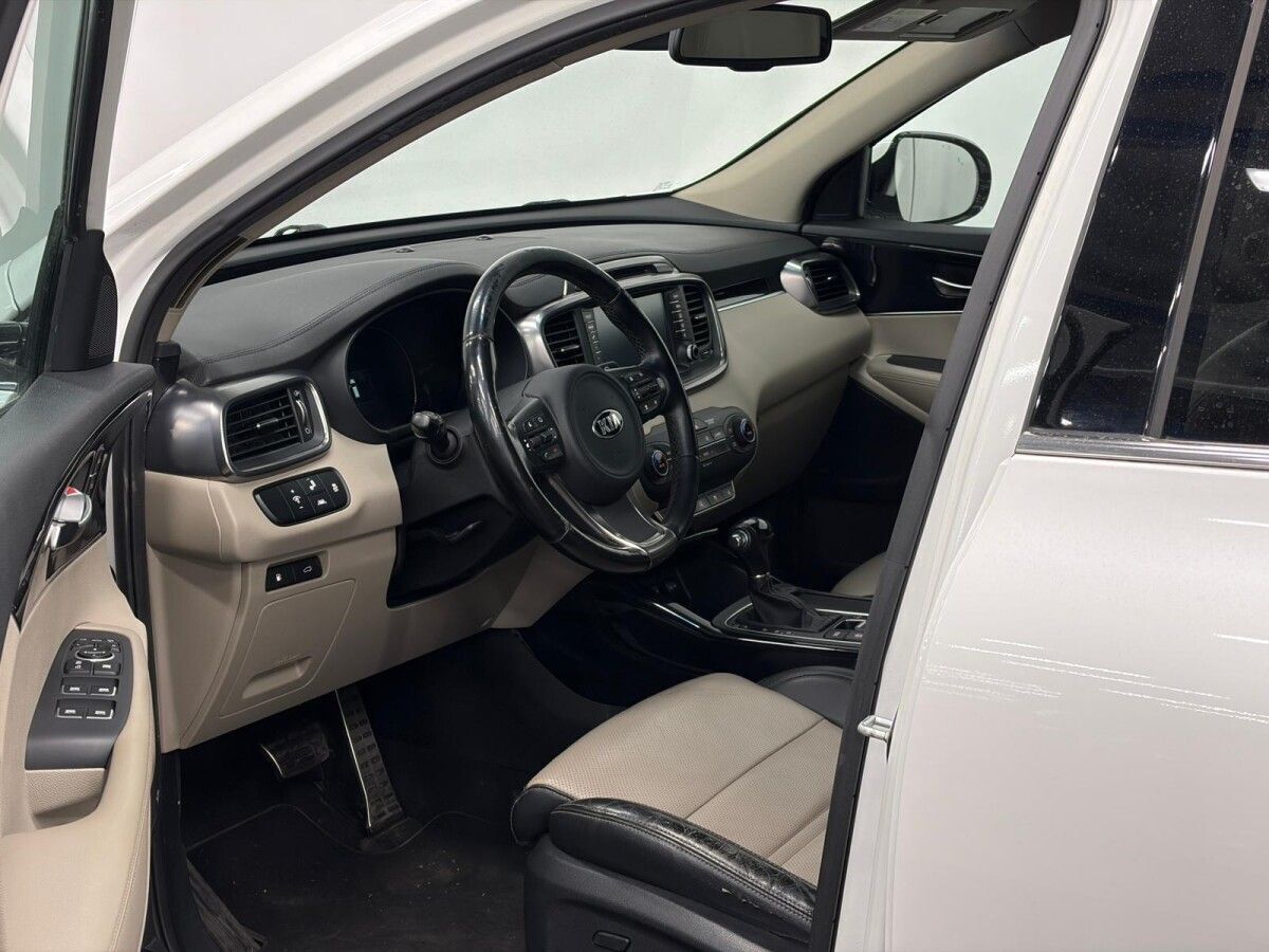 Kia Sorento 2015, photo 3/21