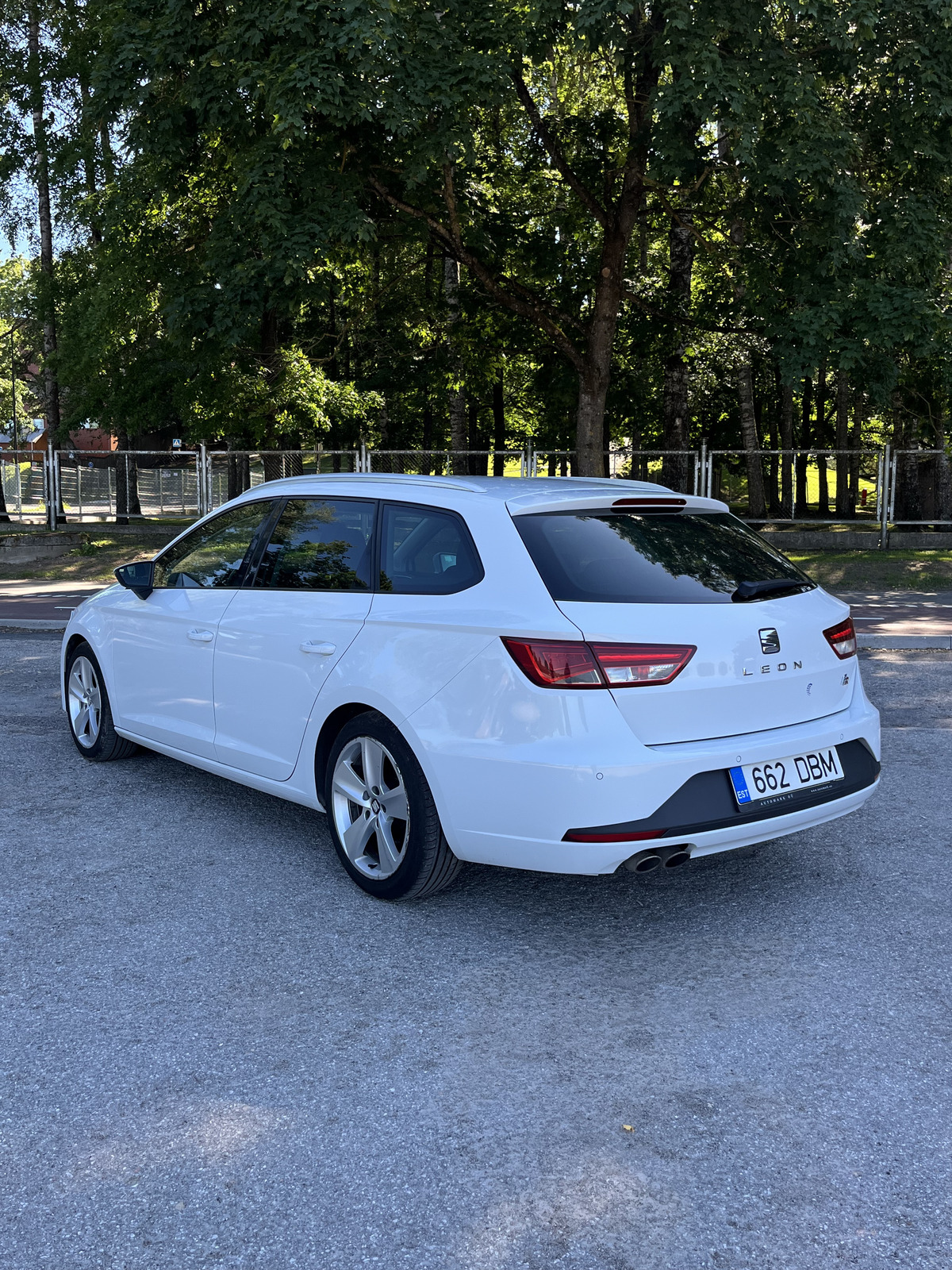 SEAT Leon ST 2015, kuva 4/14