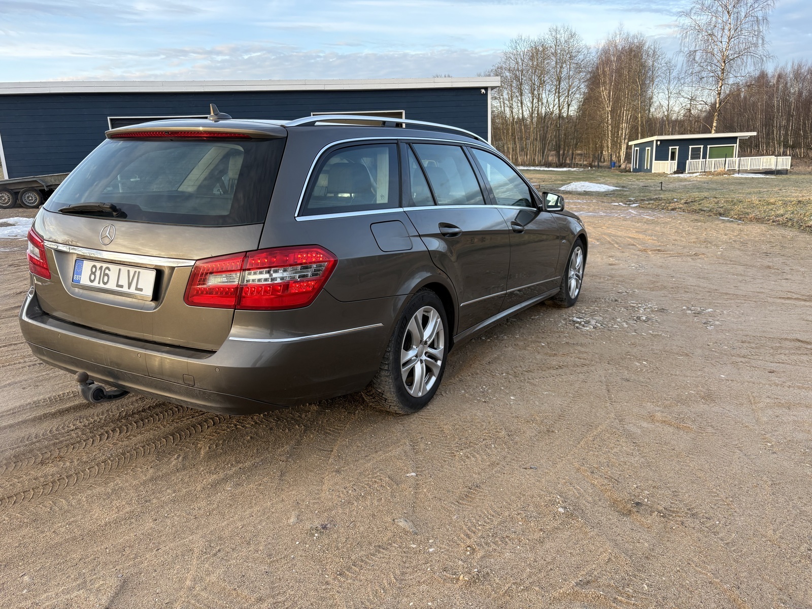 Mercedes-Benz E 220 2011, photo 6/10