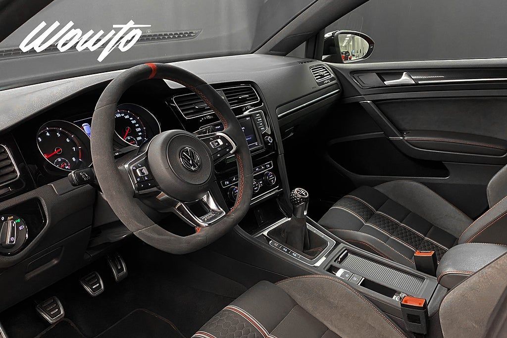 Volkswagen Golf 2016, photo 6/30